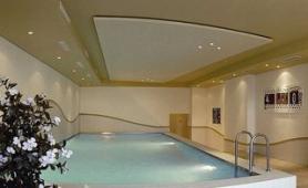 Rakouský hotel Astoria s bazénem