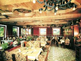 Rakouský hotel Bruggerhof - restaurace