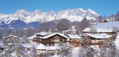 Kitzbühelský hotel Relais & Châteaux Tennerhof v zimě