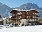 Rakouský hotel Kitz Garni v zimě
